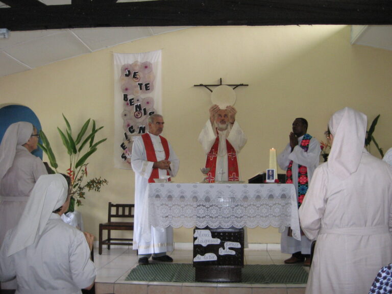 w kaplicy domu prowincjalnego sióstr miłosierdzia w mbandaka